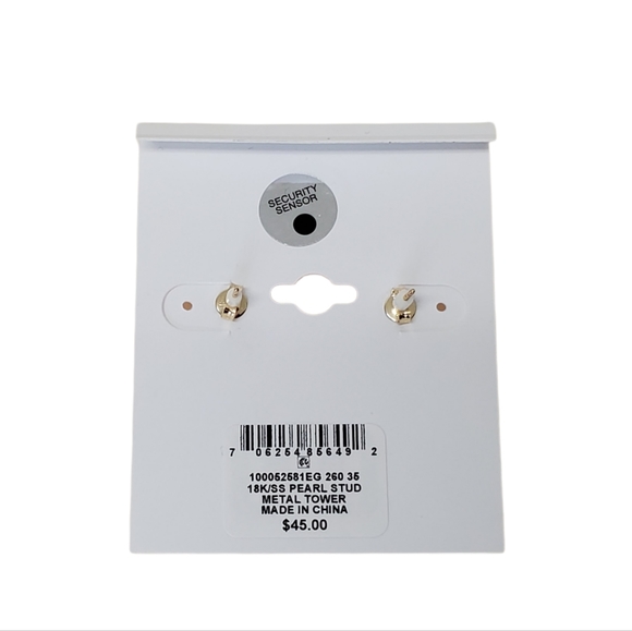 Gold And Pearl Flower Studs - Picture 4 of 4